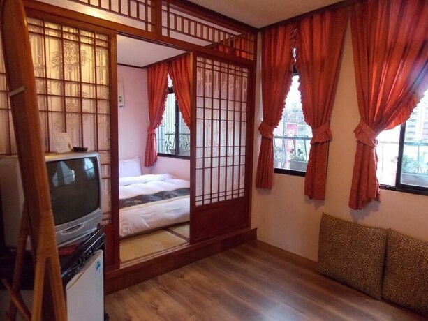 Imagen de la habitación del Celebrity Hotspring Hotel. Foto 10