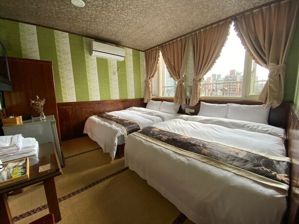 Imagen de la habitación del Celebrity Hotspring Hotel. Foto 12