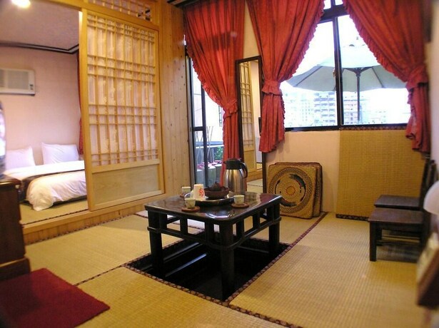 Imagen de la habitación del Celebrity Hotspring Hotel. Foto 16