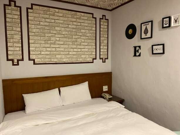Imagen de la habitación del Celebrity Hotspring Hotel. Foto 19