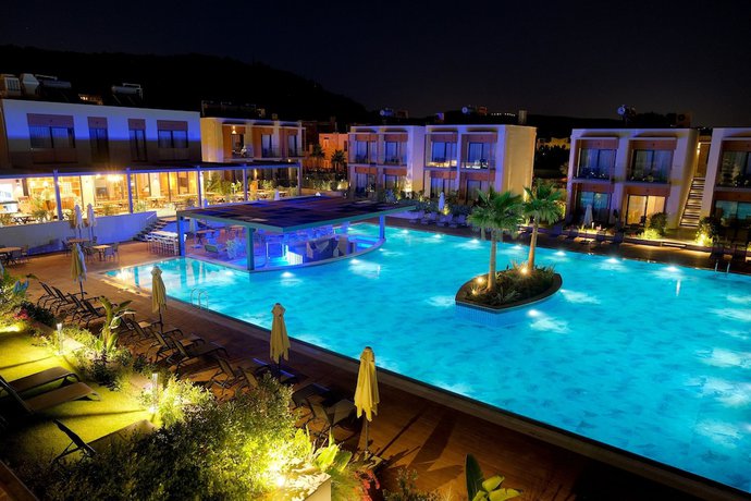 Imagen general del Celeste Bella Luxury Hotel and Spa. Foto 2