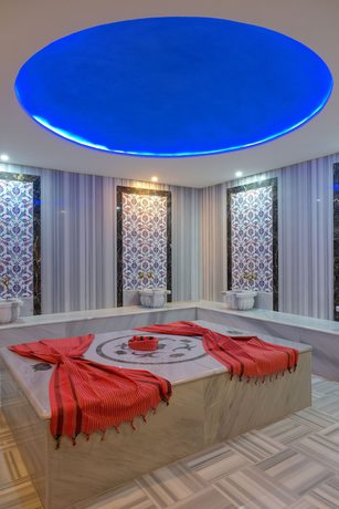 Imagen de los interiores del Celeste Bella Luxury Hotel and Spa. Foto 12