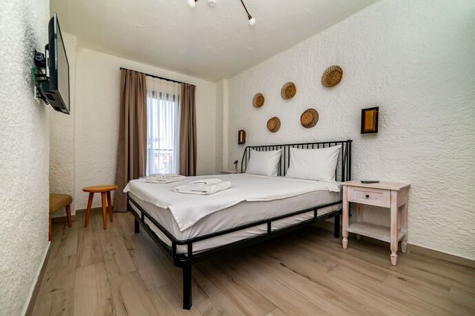 Imagen general del Cemal Alacati Butik Hotel. Foto 3