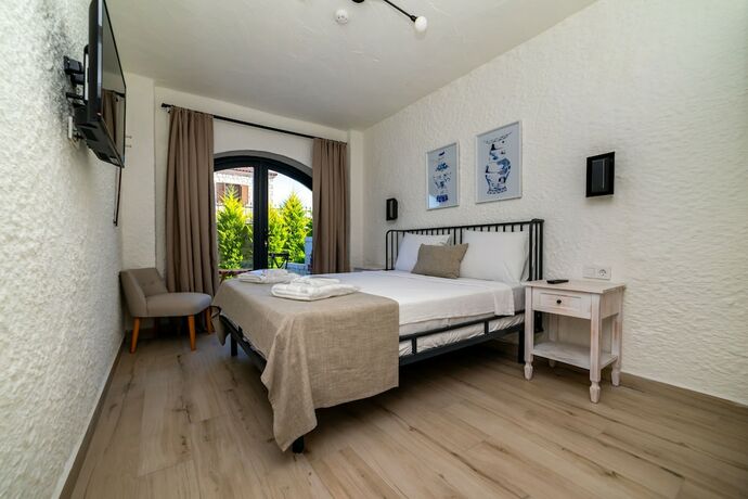Imagen general del Cemal Alacati Butik Hotel. Foto 4