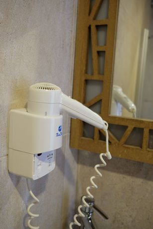 Imagen de la habitación del Ceneviz Hotel. Foto 12