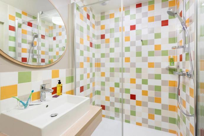 Imagen de la habitación del Center Parcs Villages Nature Paris. Foto 15