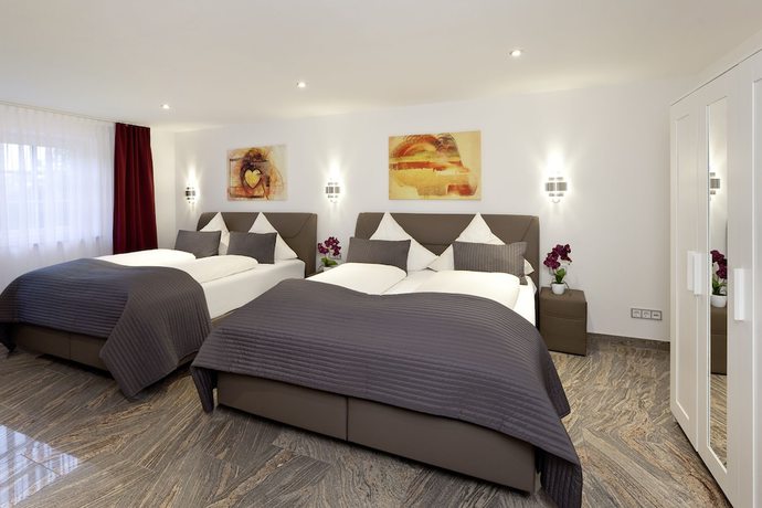 Imagen de la habitación del Central City Hotel. Foto 4