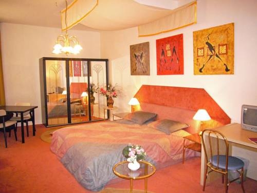Imagen general del Central Galerie Hotel Am Beethoven Haus. Foto 3