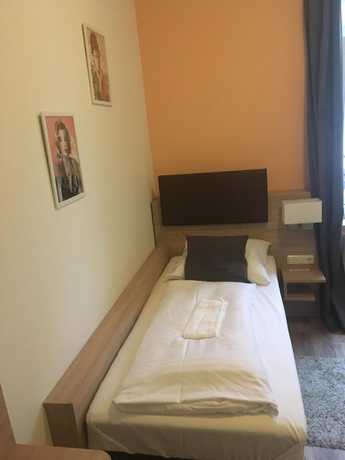 Imagen de la habitación del Central Hotel Duisburg. Foto 8