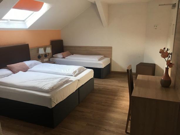 Imagen de la habitación del Central Hotel Duisburg. Foto 13