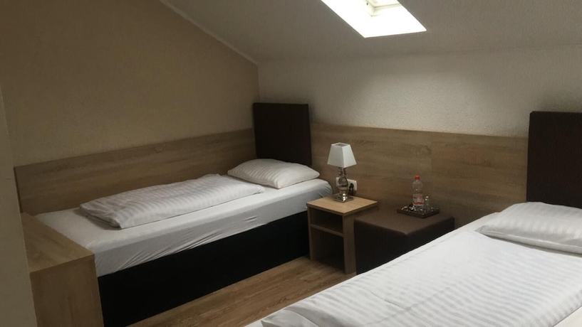 Imagen de la habitación del Central Hotel Duisburg. Foto 14