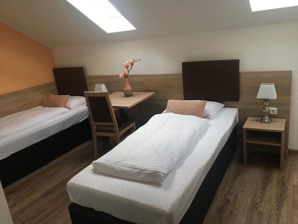 Imagen de la habitación del Central Hotel Duisburg. Foto 15
