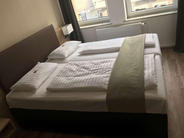 Imagen de la habitación del Central Hotel Duisburg. Foto 16