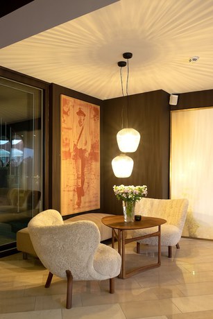Imagen de los interiores del Central Hotel M&uuml;nster. Foto 18