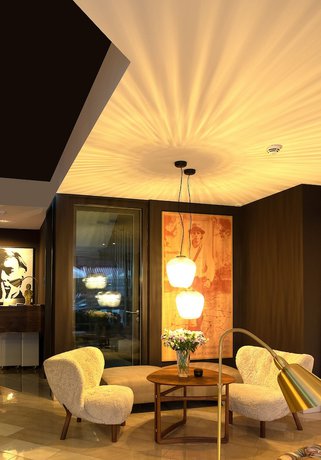 Imagen de los interiores del Central Hotel M&uuml;nster. Foto 19