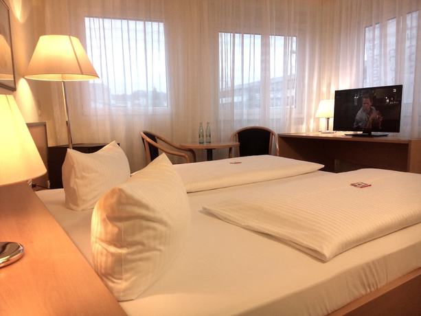 Imagen de la habitación del Central Hotel, Winnenden. Foto 12