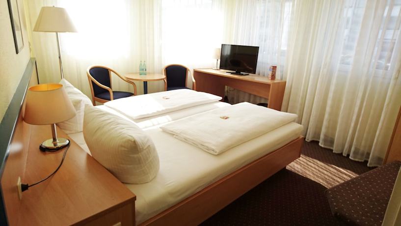 Imagen de la habitación del Central Hotel, Winnenden. Foto 13