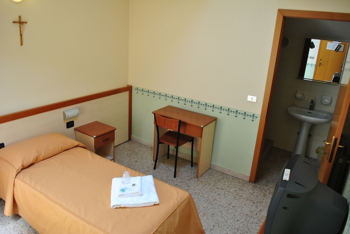 Imagen de la habitación del Centro Carraro. Foto 9