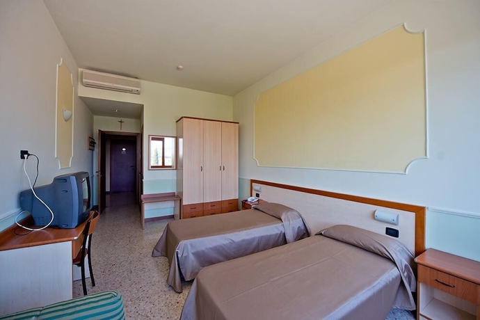 Imagen de la habitación del Centro Carraro. Foto 13