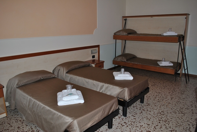 Imagen de la habitación del Centro Carraro. Foto 15