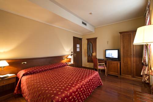 Imagen de la habitación del Centro Paolo Vi. Foto 2