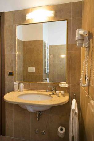 Imagen de la habitación del Centro Paolo Vi. Foto 4