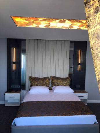 Imagen de la habitación del Cepnis Hotel. Foto 3