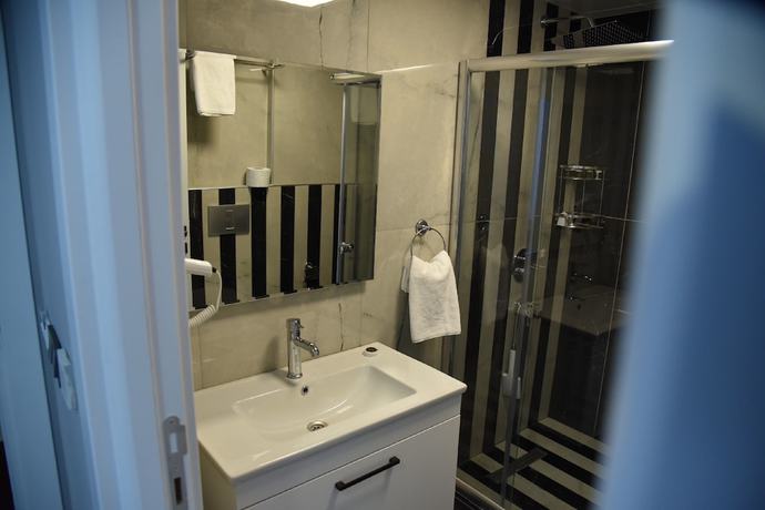 Imagen de la habitación del Cepnis Hotel. Foto 5