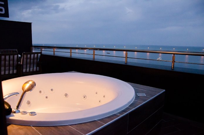 Imagen de la habitación del Cepnis Hotel. Foto 6