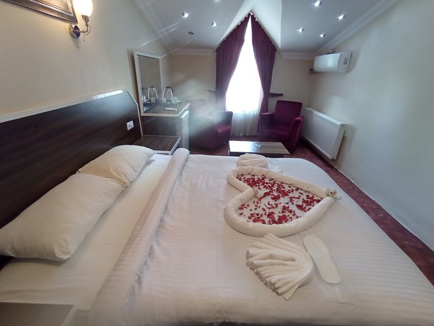 Imagen de la habitación del Ceren Otel. Foto 10