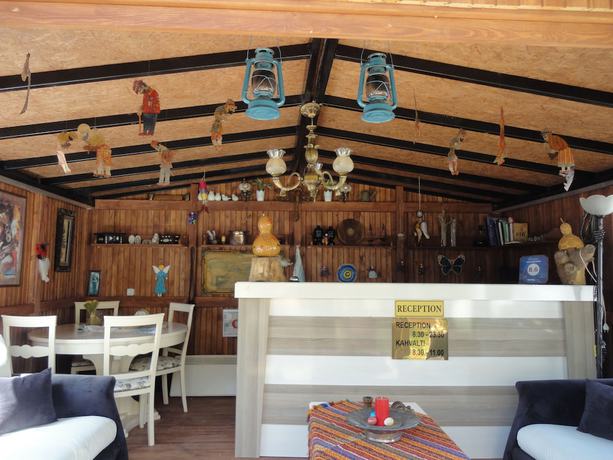 Imagen de los interiores del Cesme Ada Butik Hotel. Foto 20