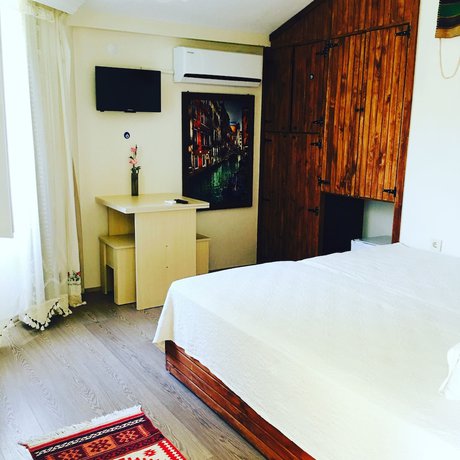 Imagen de la habitación del Cesme Ada Butik Hotel. Foto 16
