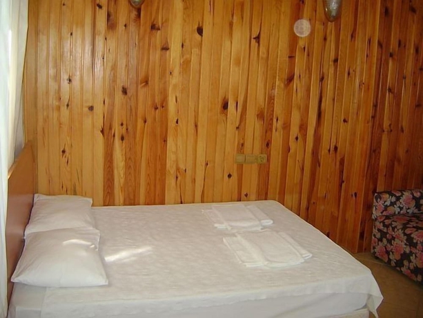 Imagen de la habitación del Cesur Pansiyon. Foto 15