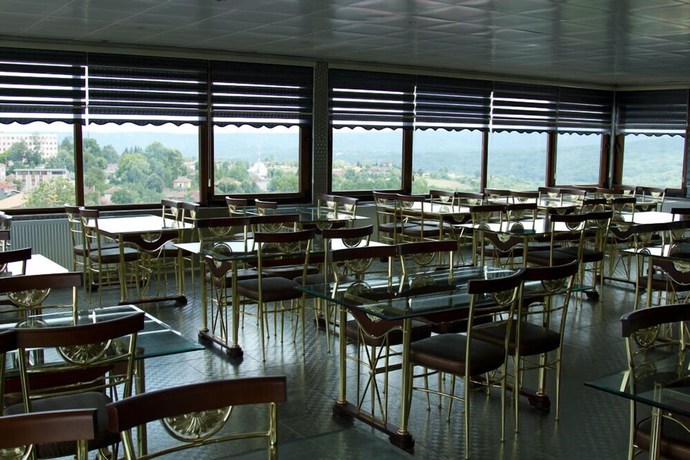 Imagen del bar/restaurante del Cetinler Hotel. Foto 3