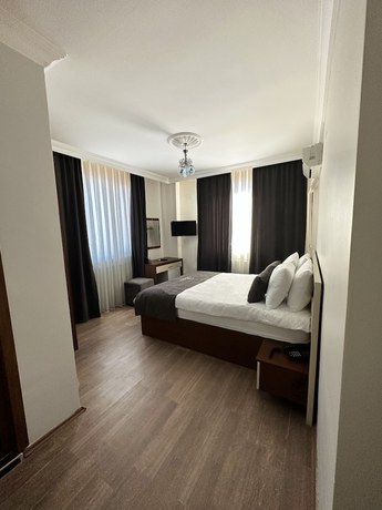 Imagen de la habitación del Cetinler Hotel. Foto 10
