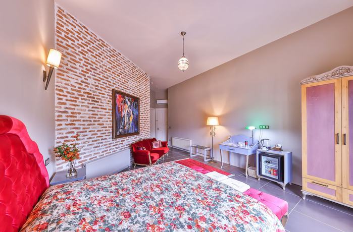 Imagen de la habitación del Cetmihan Hotel. Foto 6