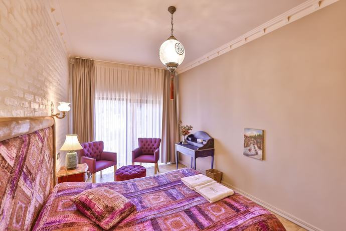 Imagen de la habitación del Cetmihan Hotel. Foto 15