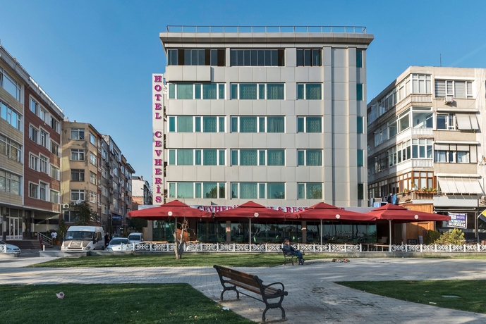 Imagen de los exteriores del Cevheri's Hotel. Foto 18