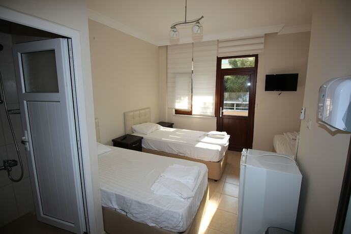 Imagen general del Ceyf Motel. Foto 11