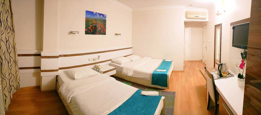 Imagen de la habitación del Ceylan Hotel. Foto 6