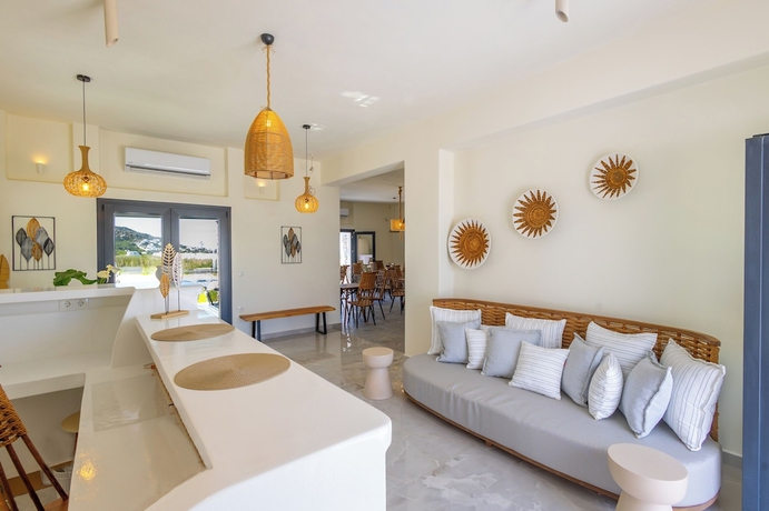 Imagen de los interiores del Cezaria Naxos Hotel. Foto 14