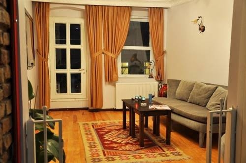 Imagen de la habitación del Cezayir Suites. Foto 43