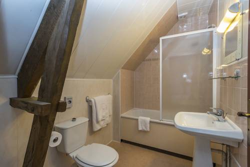 Imagen de la habitación del Ch&acirc;teau Baffy. Foto 16