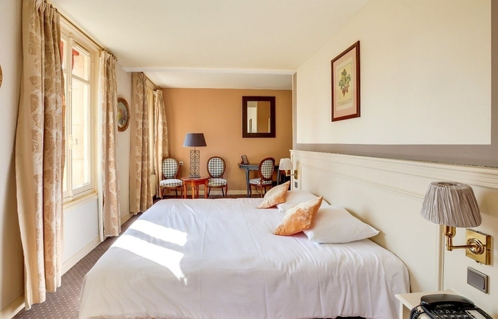 Imagen de la habitación del Ch&acirc;teau Corneille. Foto 6