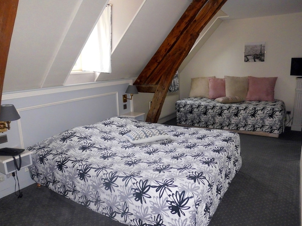 Imagen de la habitación del Ch&acirc;teau Corneille. Foto 10