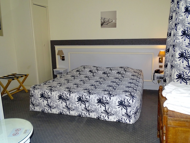 Imagen de la habitación del Ch&acirc;teau Corneille. Foto 14