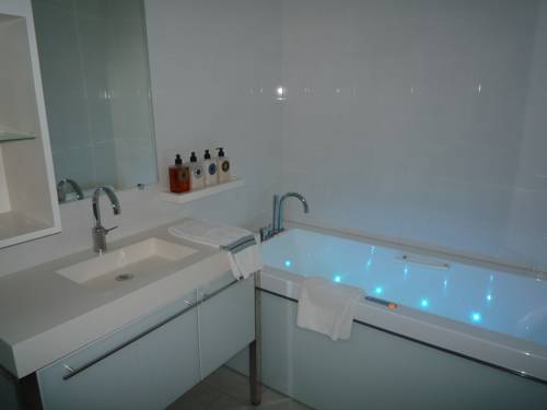 Imagen de la habitación del Château De Lantic. Foto 7