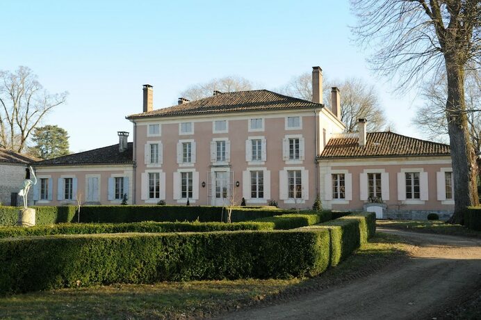 Imagen general del Ch&acirc;teau Lacaze. Foto 7