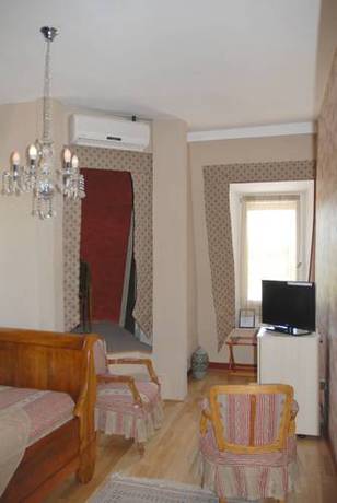 Imagen de la habitación del Ch&acirc;teau Le Martinet. Foto 4