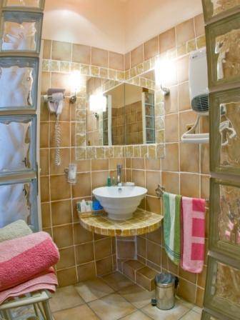 Imagen de la habitación del Ch&acirc;teau Le Martinet. Foto 13